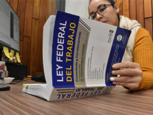 ley federal del trabajo.jpg
